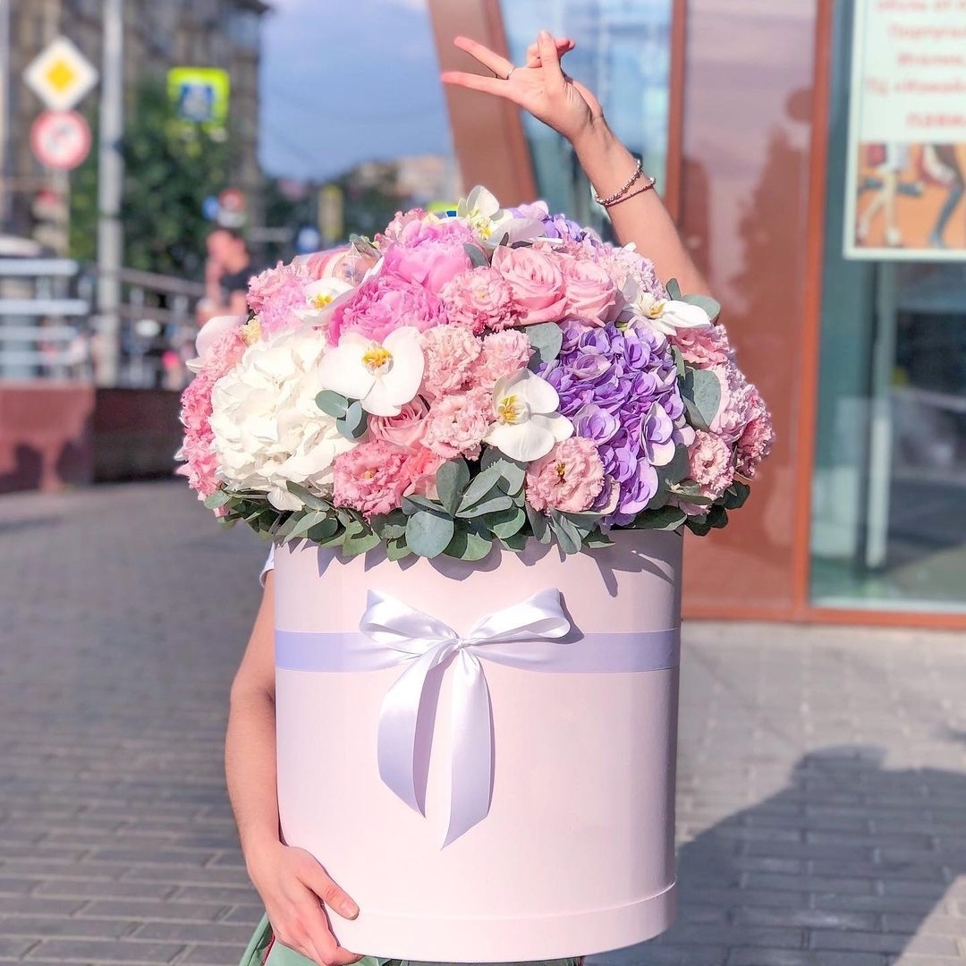 Cult flowers. Изменения в шляпной индустрии. Cult Flowers_Moscow.